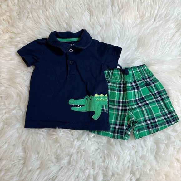 Carter’s  baby boy matching outfits set 
Size 3-6 months - Picture 4 of 10